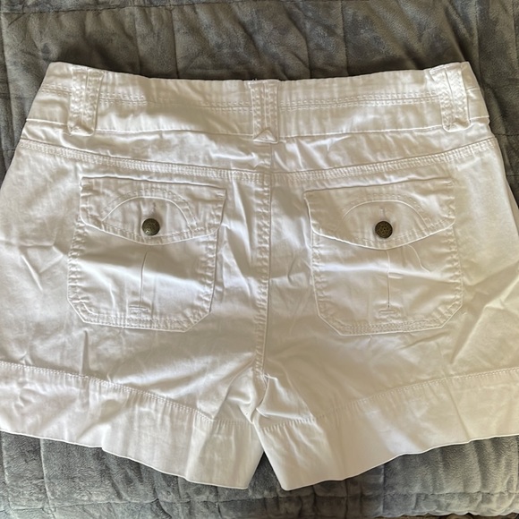 Ladies shorts size 12 - Picture 3 of 8